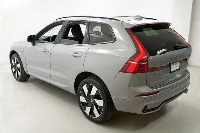 2024 Volvo XC60 Recharge T8 Plus Dark Theme