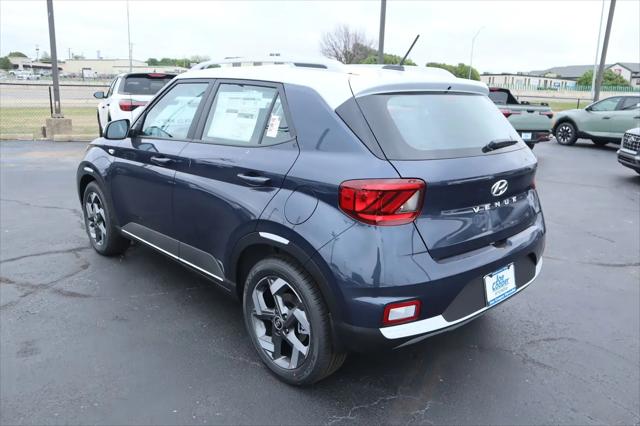2026 Hyundai Venue SEL w/Two-Tone Roof