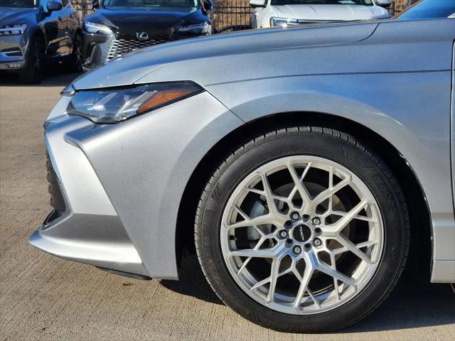 2021 Toyota Avalon Limited Hybrid