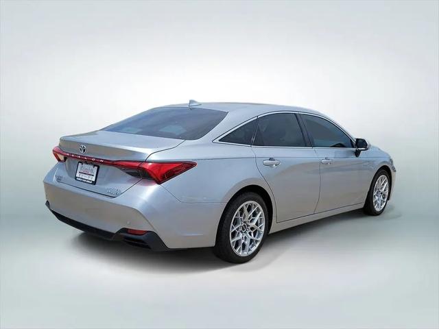 2021 Toyota Avalon Limited Hybrid