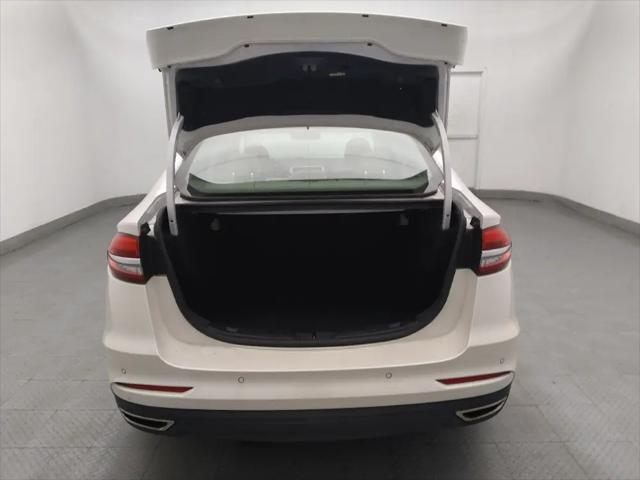 2020 Ford Fusion SE