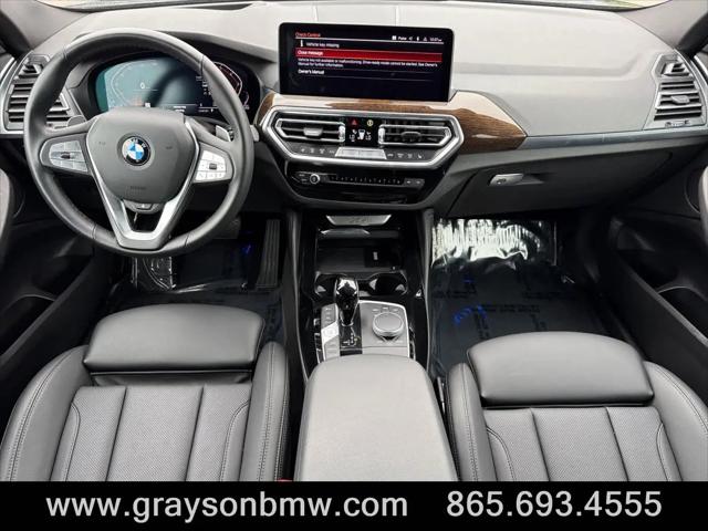 2025 BMW X4 xDrive30i