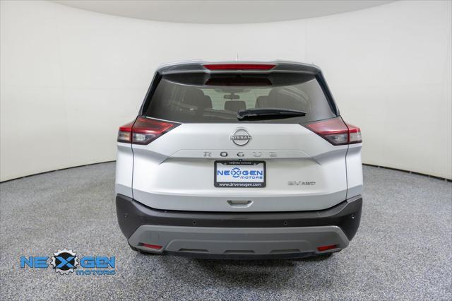 2022 Nissan Rogue SV Intelligent AWD