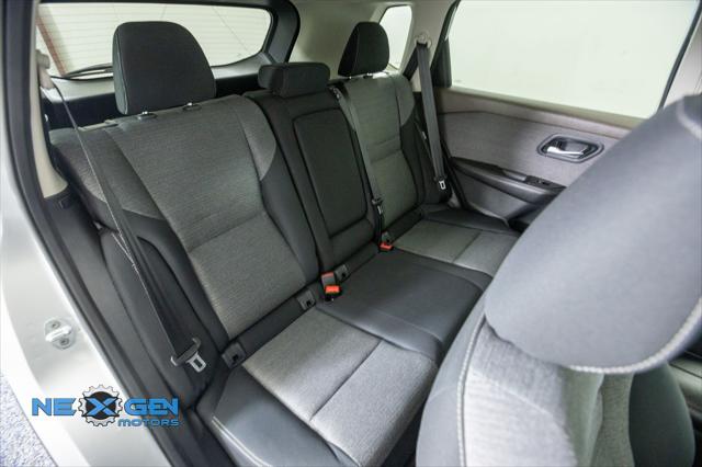 2022 Nissan Rogue SV Intelligent AWD