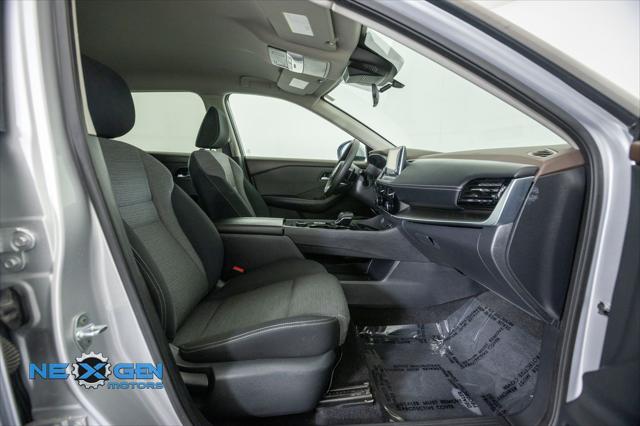 2022 Nissan Rogue SV Intelligent AWD
