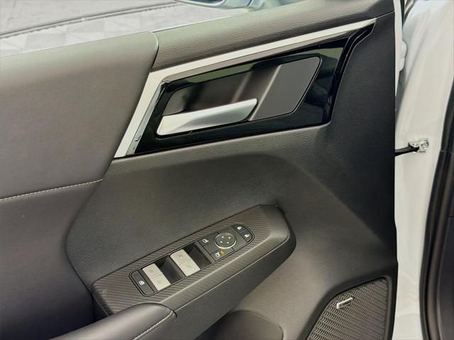 2026 Mitsubishi Outlander LE 1.5T S-AWC