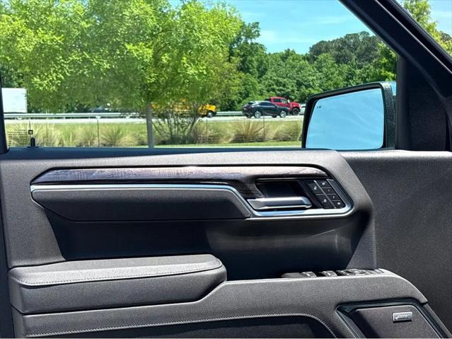 2026 Chevrolet Silverado 1500 4WD Crew Cab Short Bed LTZ