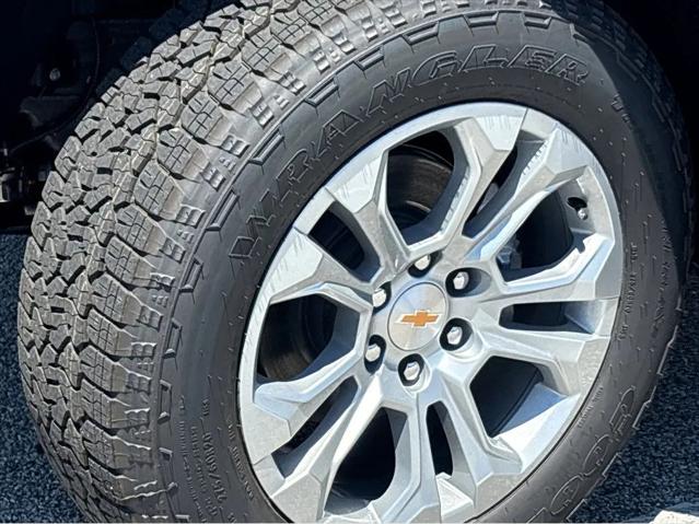 2026 Chevrolet Silverado 1500 4WD Crew Cab Short Bed LTZ
