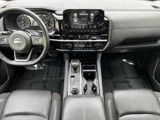 2025 Nissan Pathfinder SL 4WD