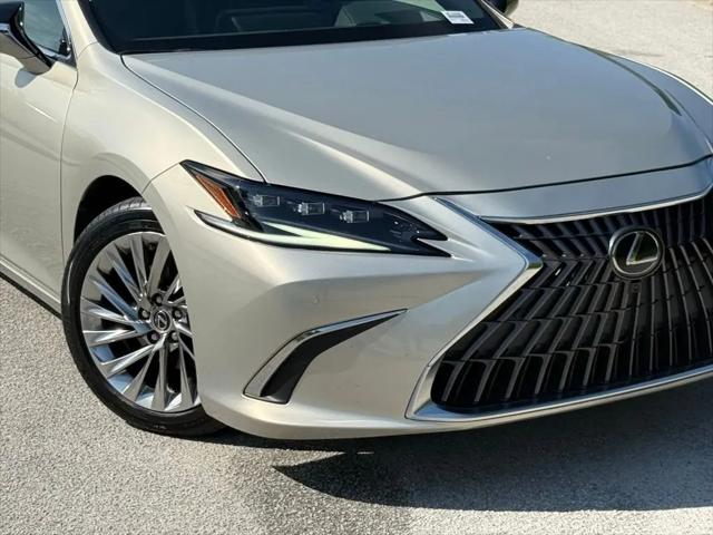 2023 Lexus ES 350 Ultra Luxury