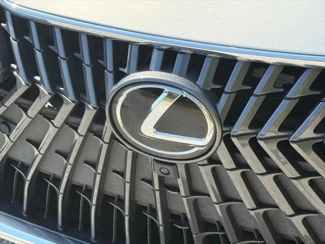 2023 Lexus ES 350 Ultra Luxury