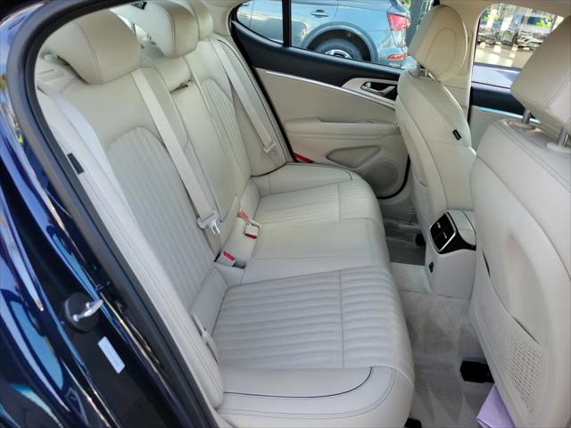 2026 Genesis G70 2.5T RWD Prestige