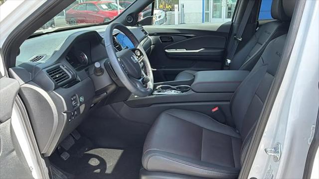 2025 Honda Passport AWD Black