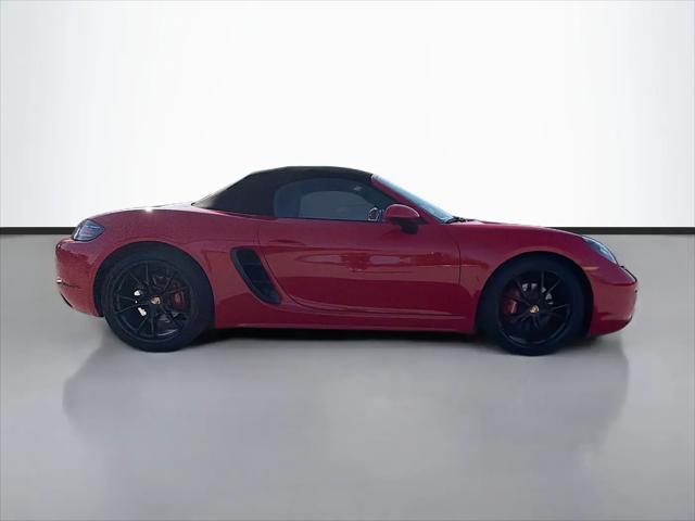 2025 Porsche 718 Boxster S