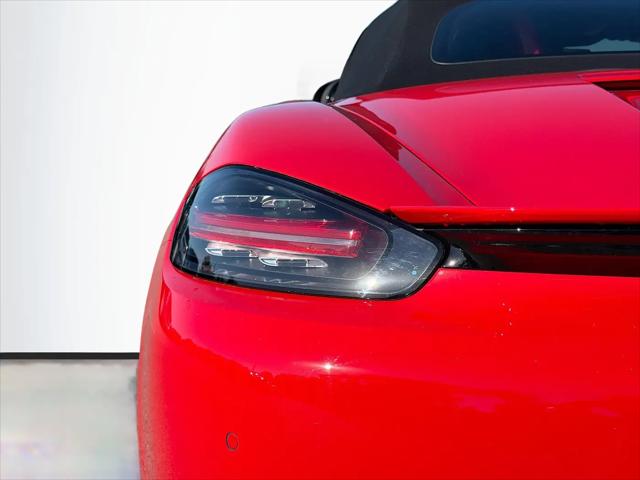 2025 Porsche 718 Boxster S