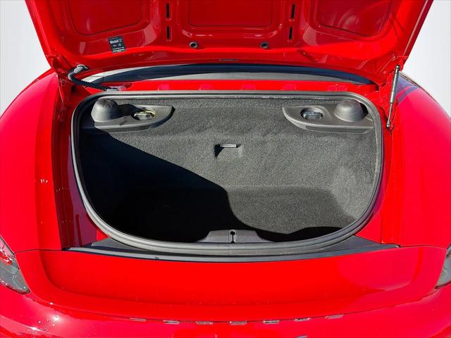 2025 Porsche 718 Boxster S