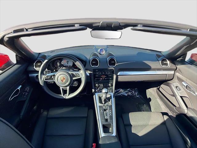 2025 Porsche 718 Boxster S