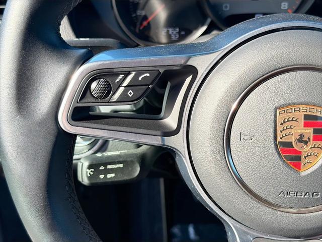2025 Porsche 718 Boxster S