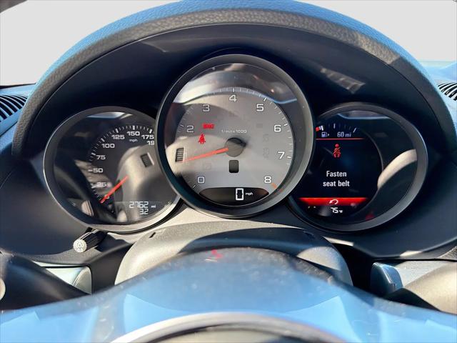 2025 Porsche 718 Boxster S