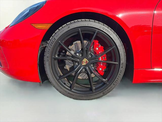 2025 Porsche 718 Boxster S
