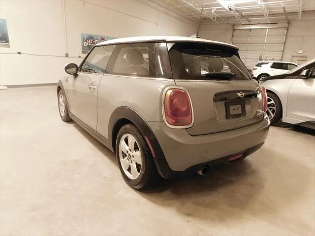 2017 MINI Hardtop Cooper