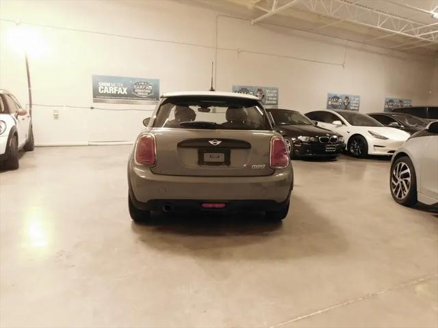 2017 MINI Hardtop Cooper
