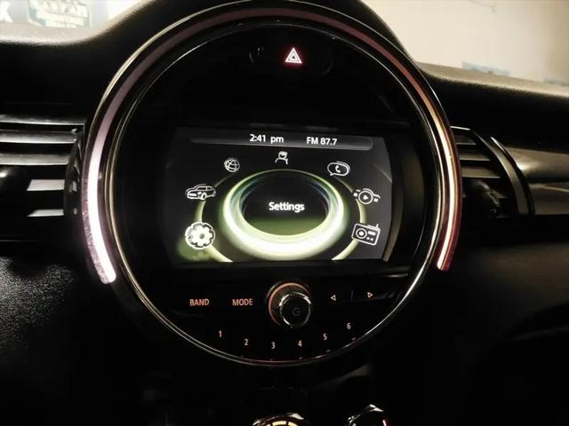 2017 MINI Hardtop Cooper