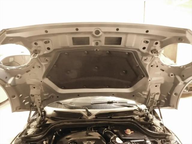 2017 MINI Hardtop Cooper
