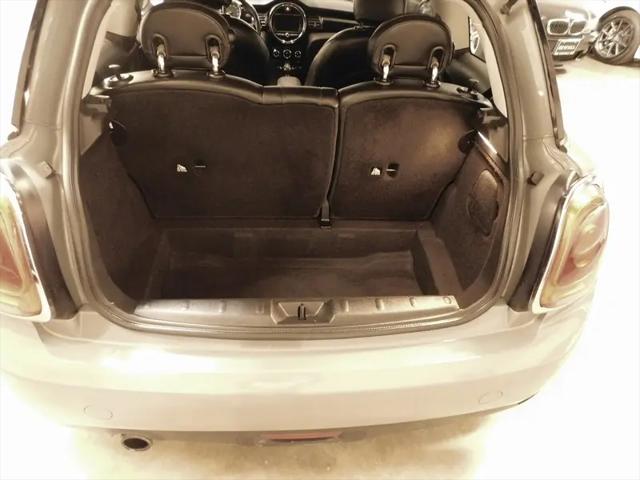 2017 MINI Hardtop Cooper