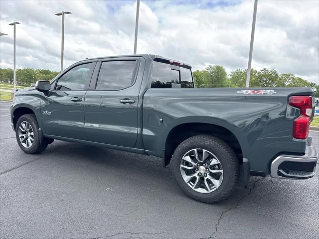 2026 Chevrolet Silverado 1500 4WD Crew Cab Standard Bed LT