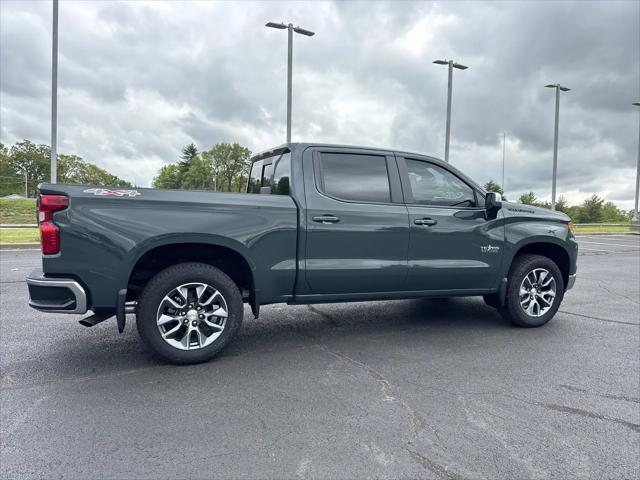 2026 Chevrolet Silverado 1500 4WD Crew Cab Standard Bed LT