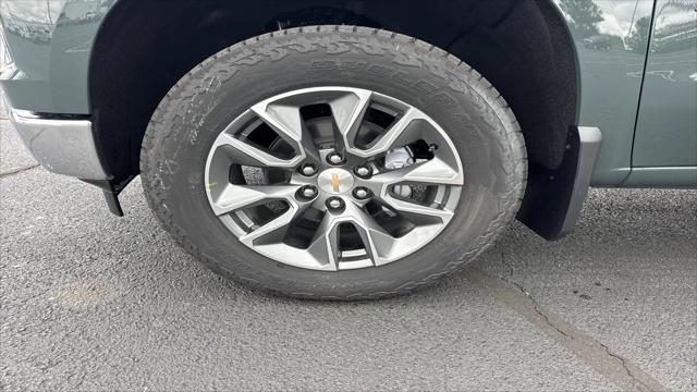2026 Chevrolet Silverado 1500 4WD Crew Cab Standard Bed LT