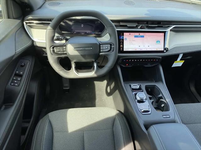 2026 Jeep Cherokee Laredo 4x4