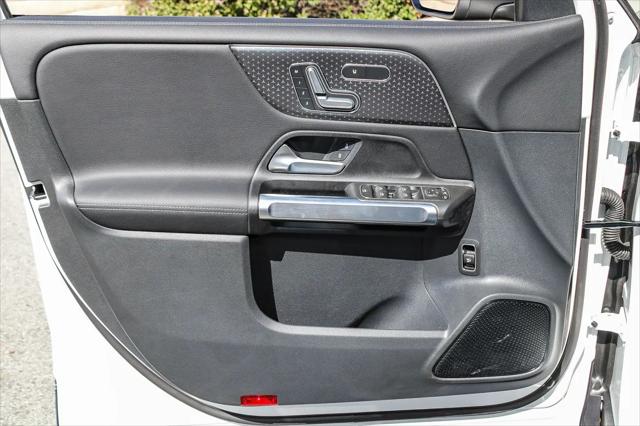 2026 Mercedes-Benz GLB 4MATIC