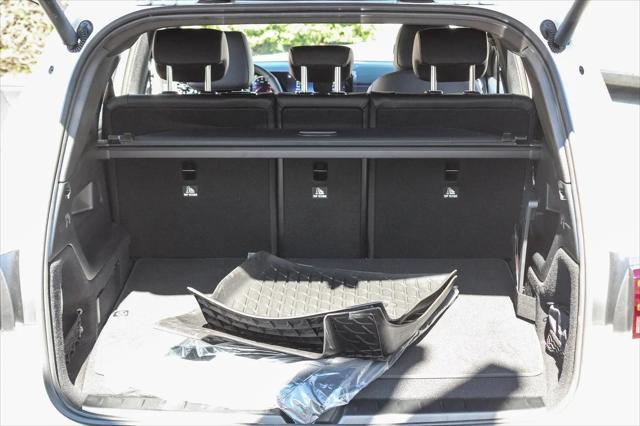 2026 Mercedes-Benz GLB 4MATIC