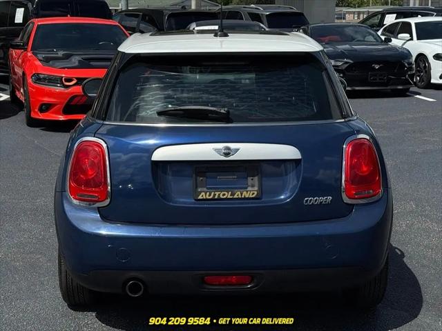2015 MINI Hardtop Cooper