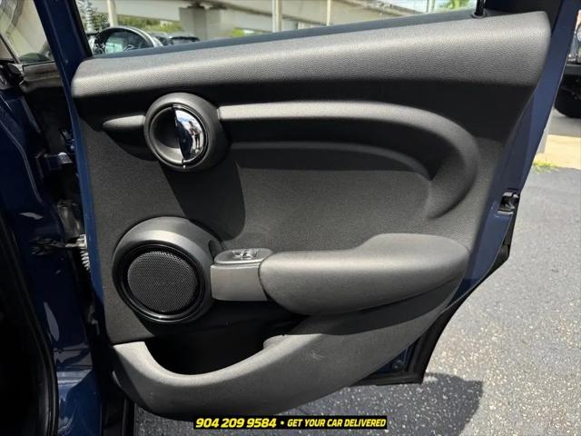 2015 MINI Hardtop Cooper