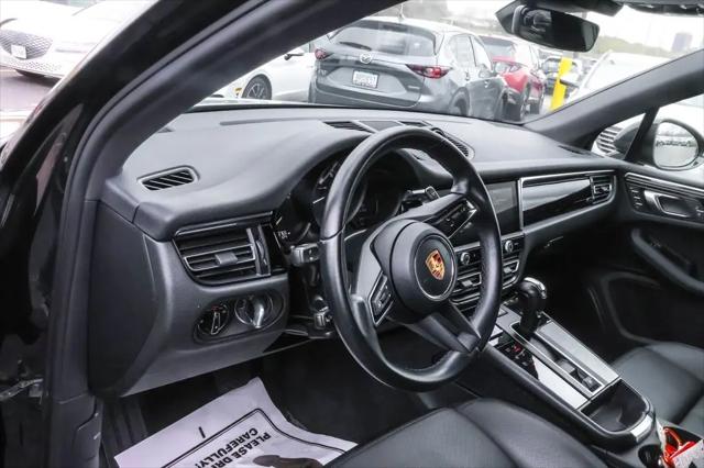 2023 Porsche Macan Macan