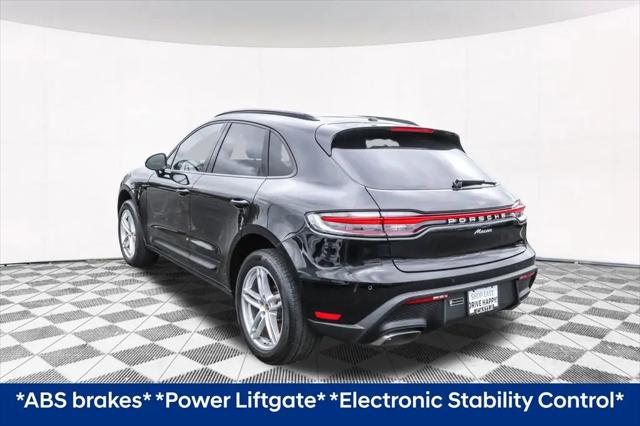 2023 Porsche Macan Macan