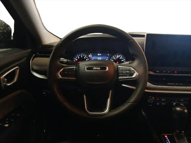 2022 Jeep Compass Latitude FWD