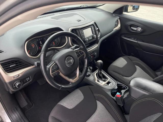 2016 Jeep Cherokee Altitude