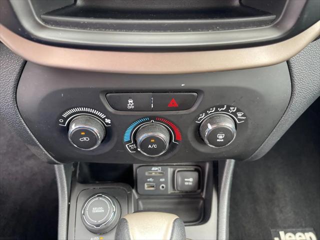 2016 Jeep Cherokee Altitude