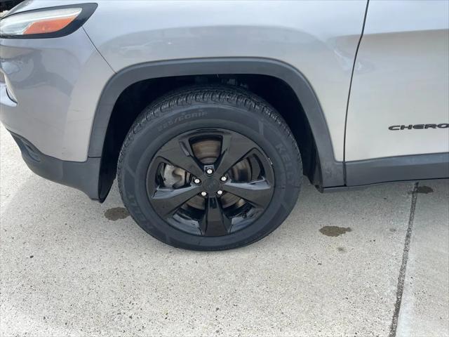 2016 Jeep Cherokee Altitude