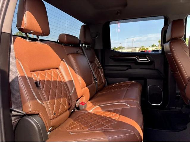 2023 GMC Sierra 1500 4WD Crew Cab Short Box Elevation with 3SB