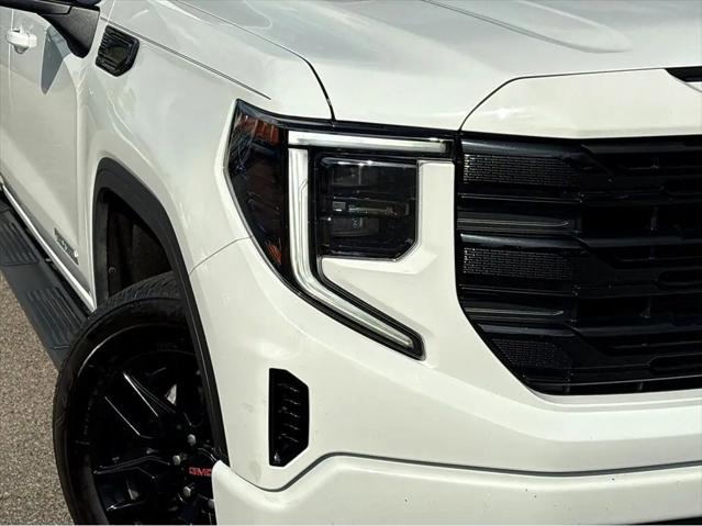 2023 GMC Sierra 1500 4WD Crew Cab Short Box Elevation with 3SB