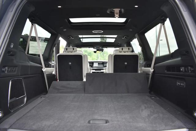 2026 Jeep Grand Wagoneer L Limited Reserve 4x4