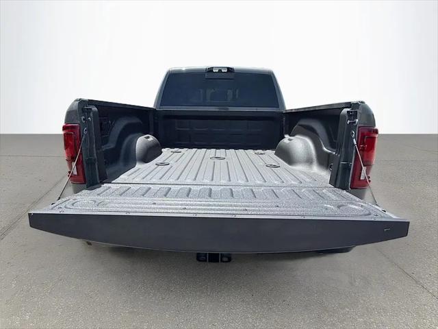 2026 Ram 3500 Laramie Mega Cab 4x4 6'4" Box
