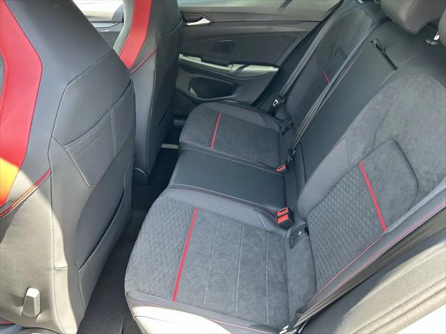 2026 Volkswagen Golf GTI SE