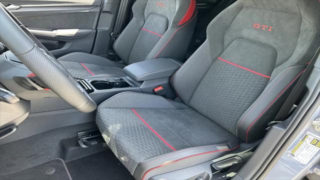 2026 Volkswagen Golf GTI SE
