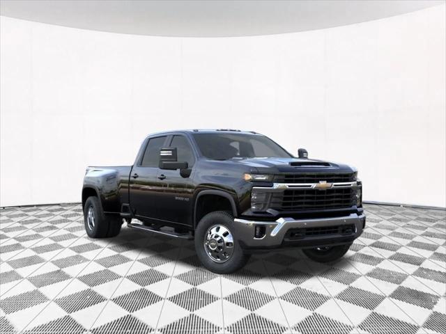 2026 Chevrolet Silverado 3500HD Crew Cab, Long Bed, LT Dual Rear Wheel, RWD